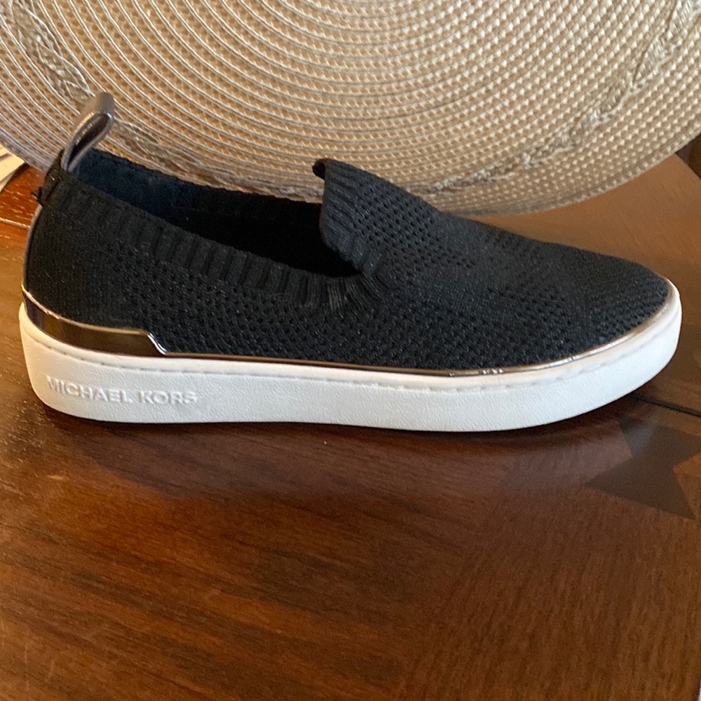 MICHAEL Michael Kors Women's Skyler Knit Slip On Sneakers - Black/Pale Gold 5